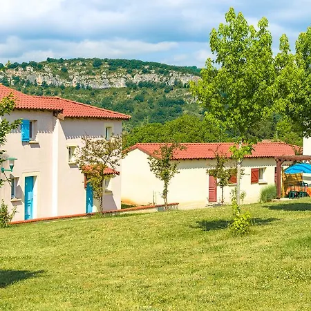 Lagrange Vacances Le Domaine Des Cazelles База отдыха 3*
